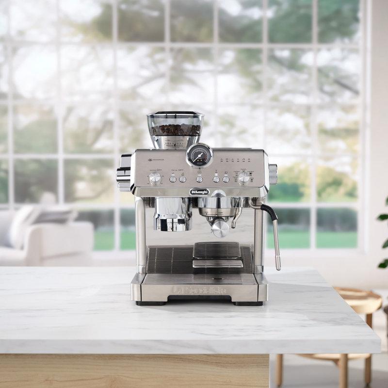De'Longhi La Specialista Opera Espresso Machine with Cold Brew